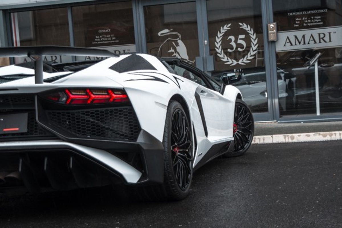 LAMBORGHINI AVENTADOR CONVERTIBLE 6.5 LP 750-4 SUPERVELOCE ROADSTER 2DR SEMI AUTOMATIC