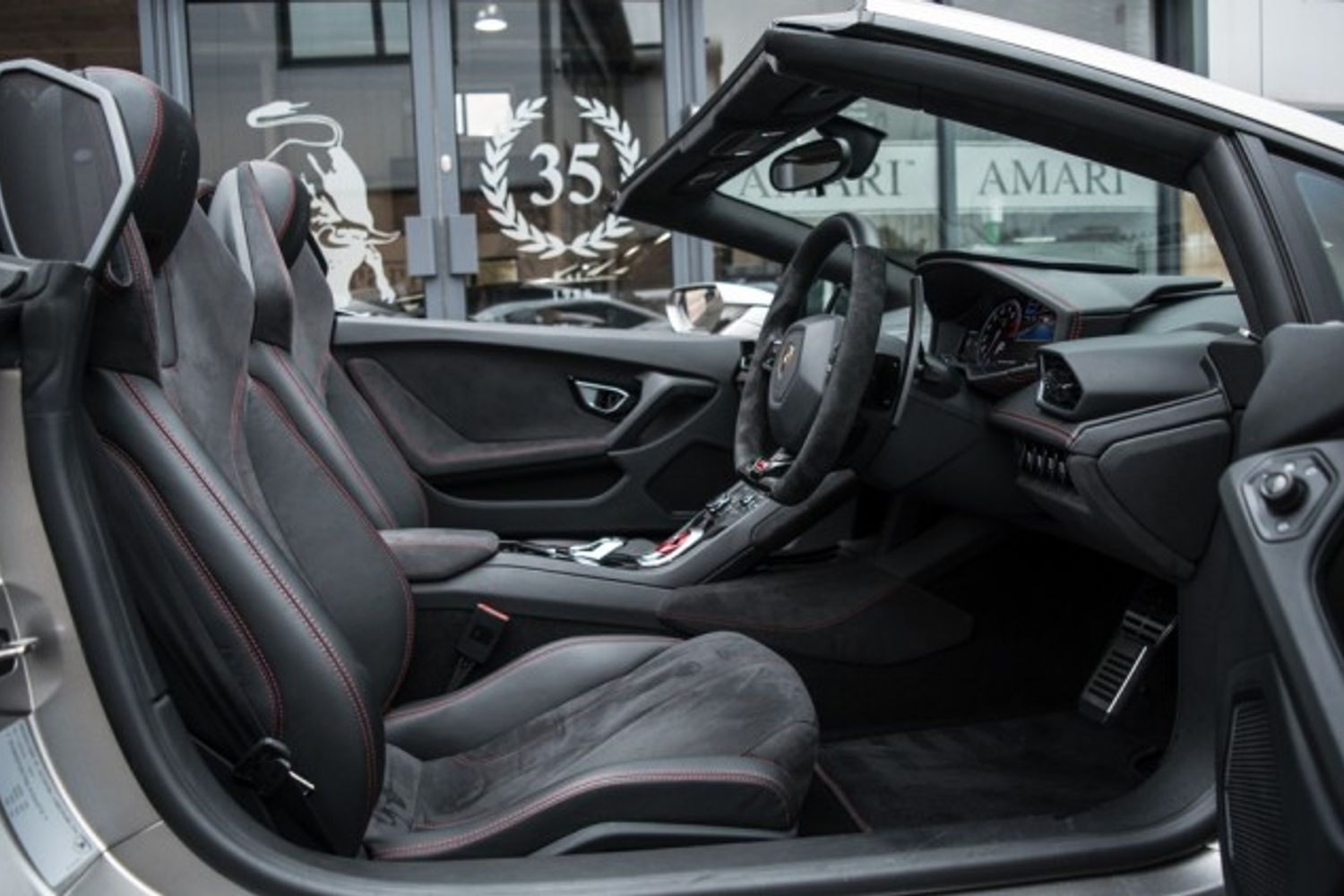 LAMBORGHINI HURACAN CONVERTIBLE 5.2 LP 610-4 SPYDER 2DR SEMI AUTOMATIC