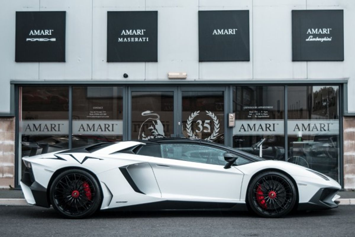 LAMBORGHINI AVENTADOR CONVERTIBLE 6.5 LP 750-4 SUPERVELOCE ROADSTER 2DR SEMI AUTOMATIC