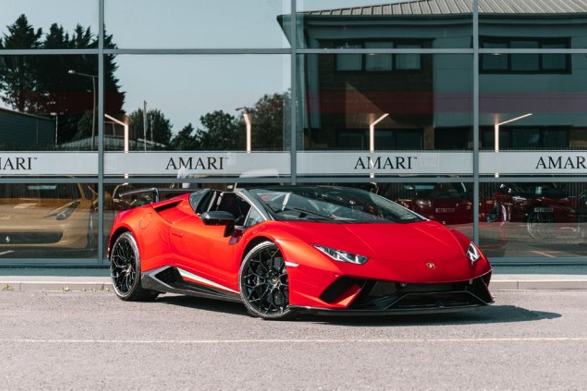 LAMBORGHINI HURACAN CONVERTIBLE 5.2 LP 640-4 PERFORMANTE SPYDER 2DR SEMI AUTOMATIC