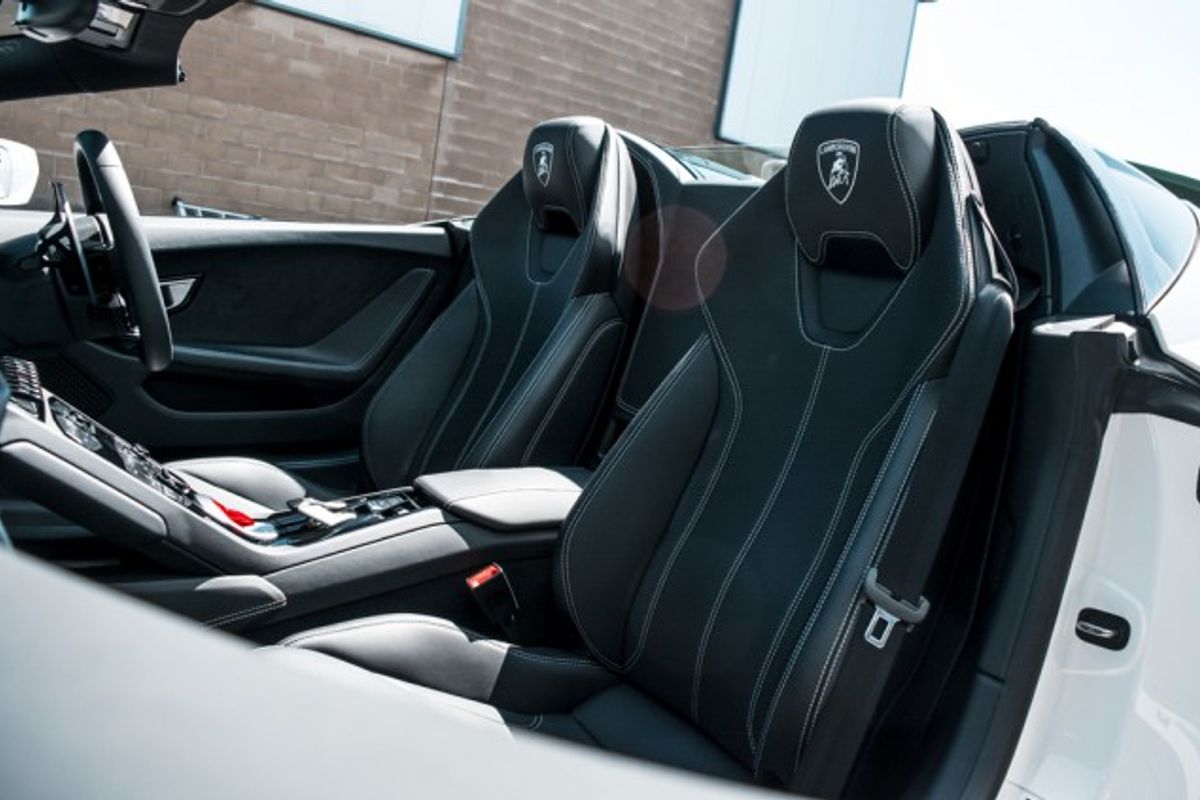 LAMBORGHINI HURACAN CONVERTIBLE 5.2 LP 610-4 SPYDER 2DR SEMI AUTOMATIC