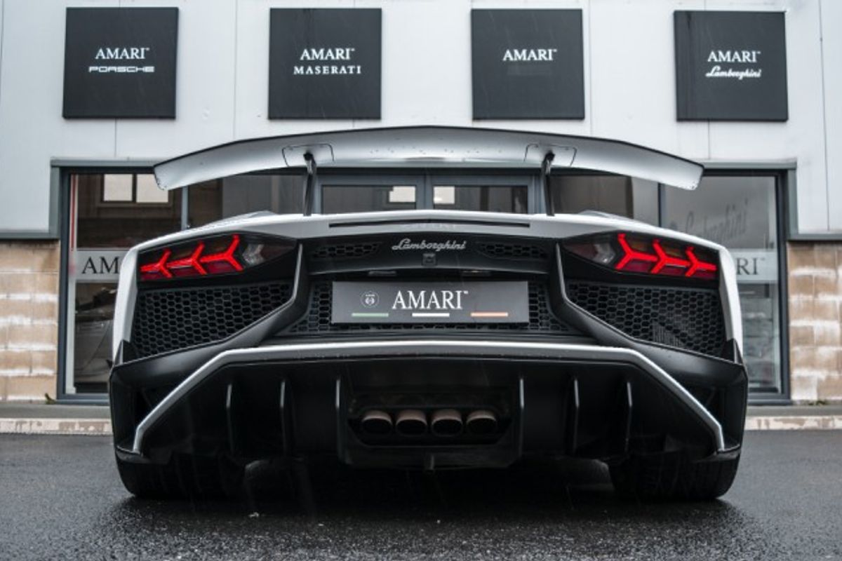 LAMBORGHINI AVENTADOR CONVERTIBLE 6.5 LP 750-4 SUPERVELOCE ROADSTER 2DR SEMI AUTOMATIC