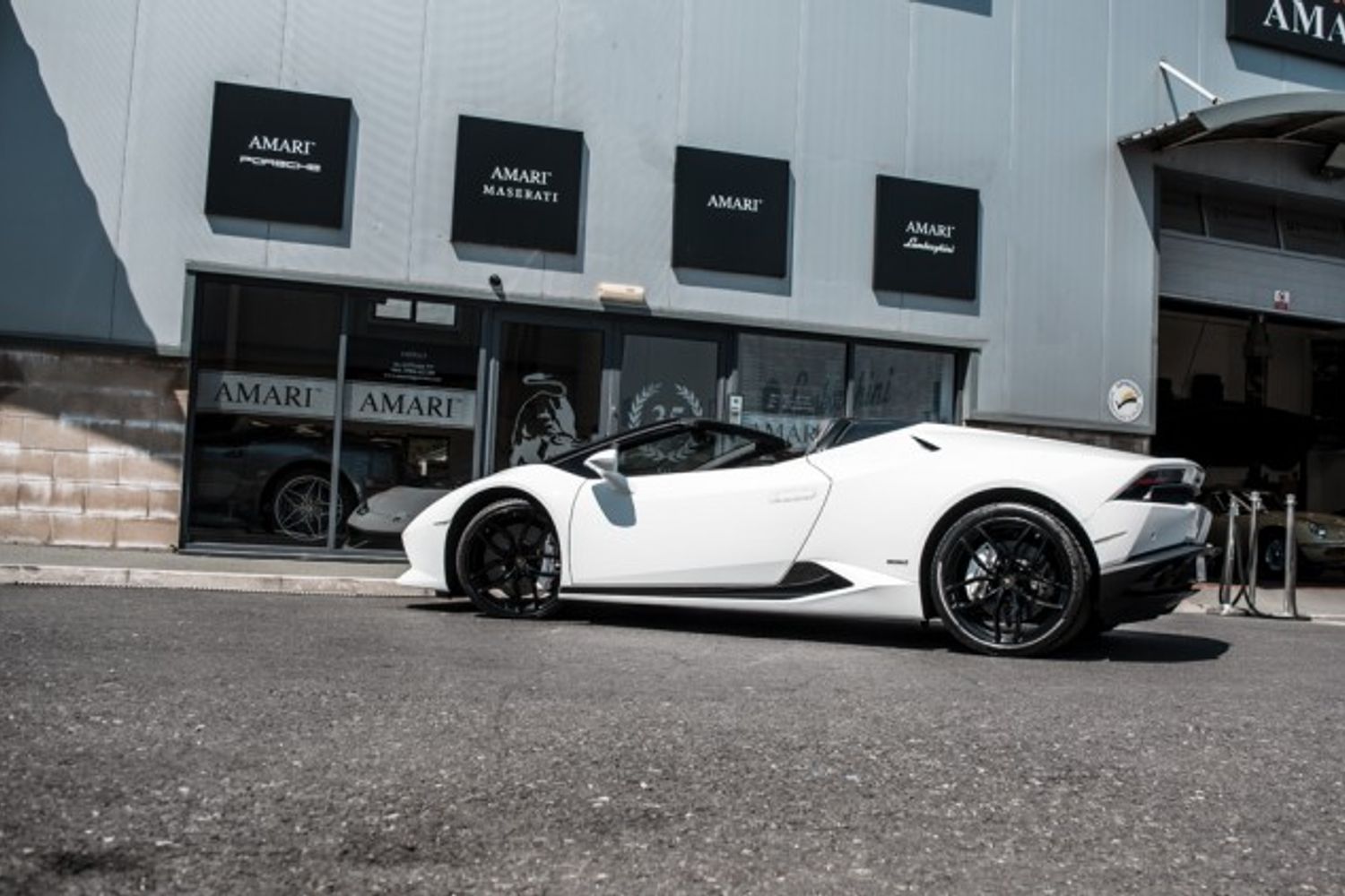 LAMBORGHINI HURACAN CONVERTIBLE 5.2 LP 610-4 SPYDER 2DR SEMI AUTOMATIC
