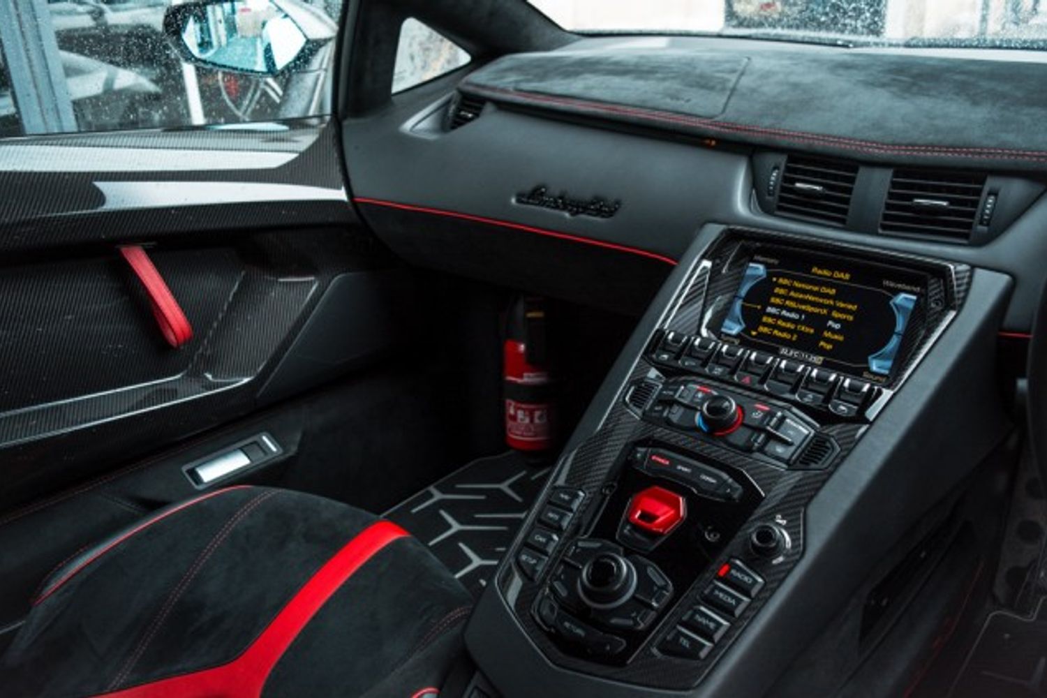 LAMBORGHINI AVENTADOR CONVERTIBLE 6.5 LP 750-4 SUPERVELOCE ROADSTER 2DR SEMI AUTOMATIC