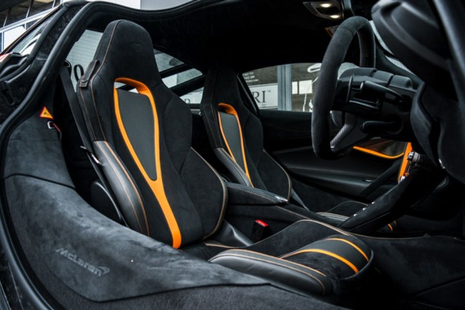 MCLAREN 720S COUPE 4.0 V8 SSG 2DR SEMI AUTOMATIC Performance Launch Edition