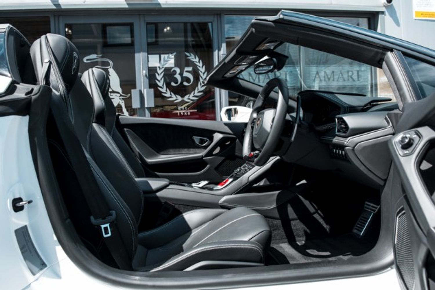 LAMBORGHINI HURACAN CONVERTIBLE 5.2 LP 610-4 SPYDER 2DR SEMI AUTOMATIC