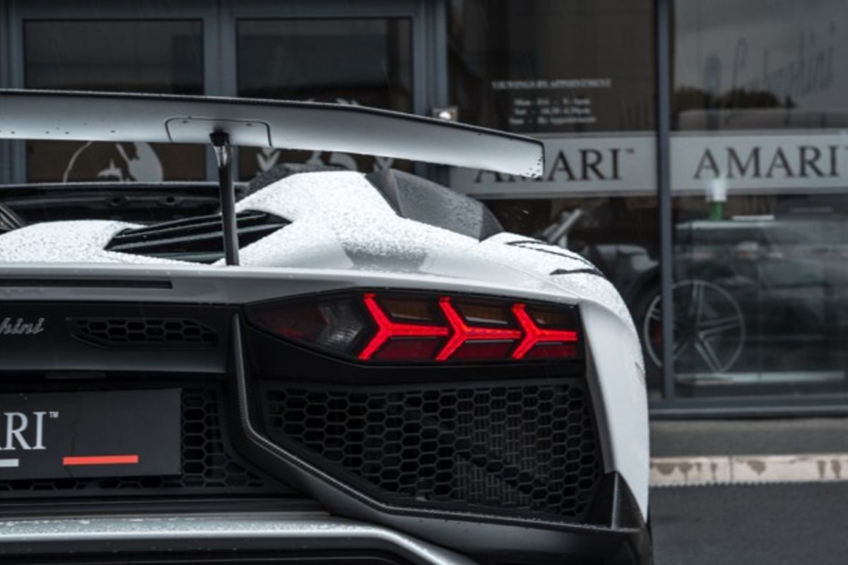 LAMBORGHINI AVENTADOR CONVERTIBLE 6.5 LP 750-4 SUPERVELOCE ROADSTER 2DR SEMI AUTOMATIC