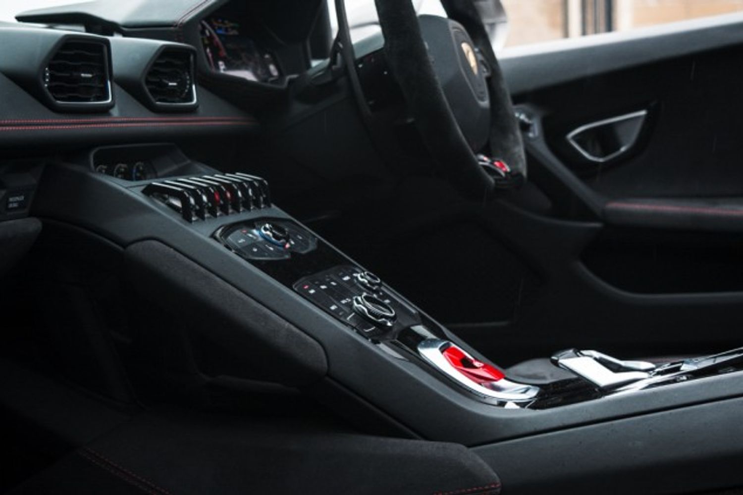 LAMBORGHINI HURACAN CONVERTIBLE 5.2 LP 610-4 SPYDER 2DR SEMI AUTOMATIC
