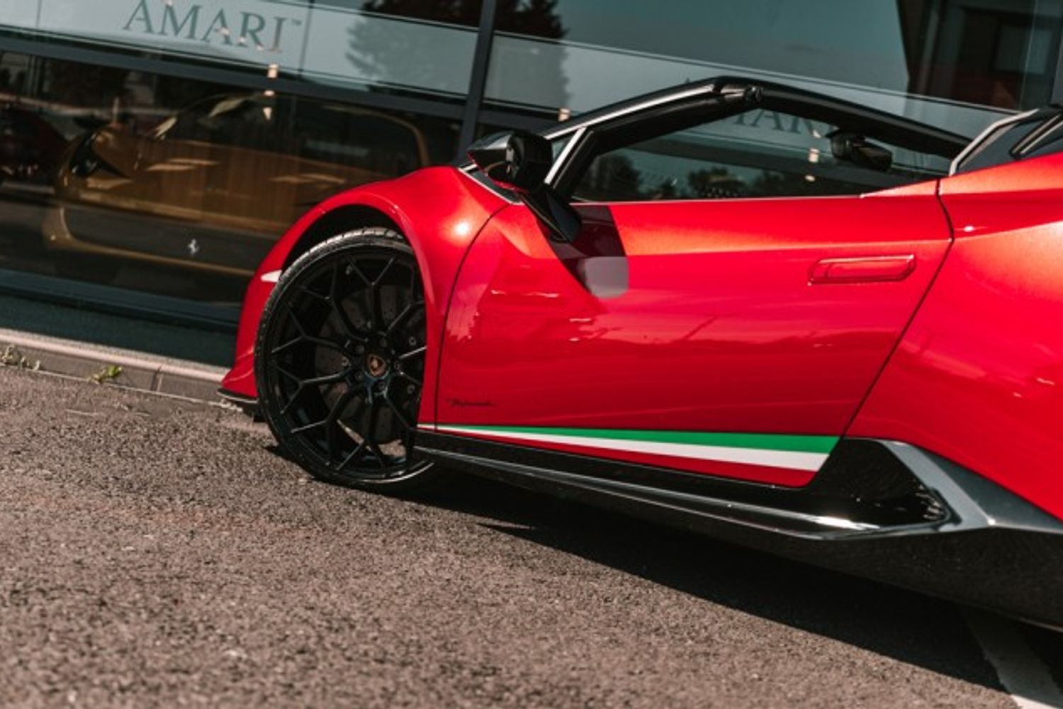 LAMBORGHINI HURACAN CONVERTIBLE 5.2 LP 640-4 PERFORMANTE SPYDER 2DR SEMI AUTOMATIC