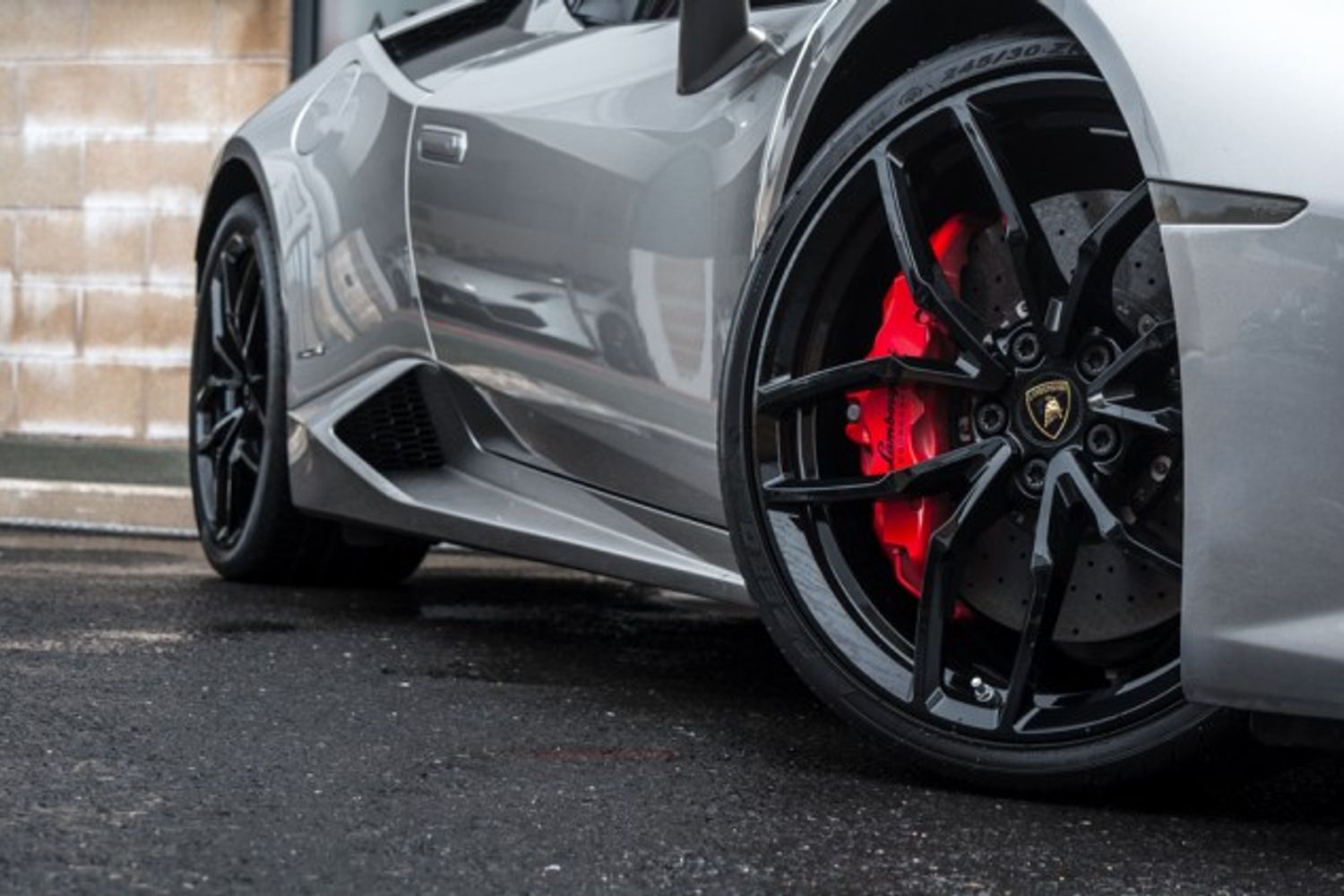LAMBORGHINI HURACAN CONVERTIBLE 5.2 LP 610-4 SPYDER 2DR SEMI AUTOMATIC
