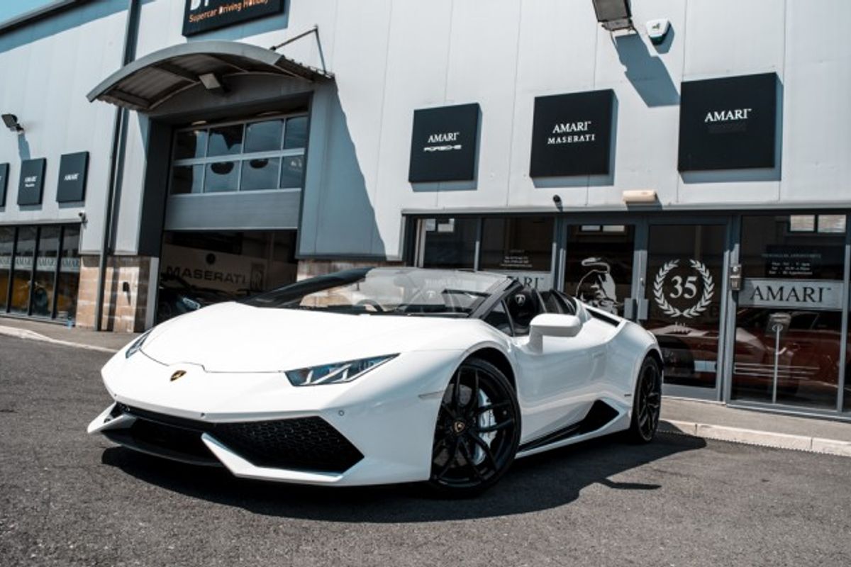 LAMBORGHINI HURACAN CONVERTIBLE 5.2 LP 610-4 SPYDER 2DR SEMI AUTOMATIC