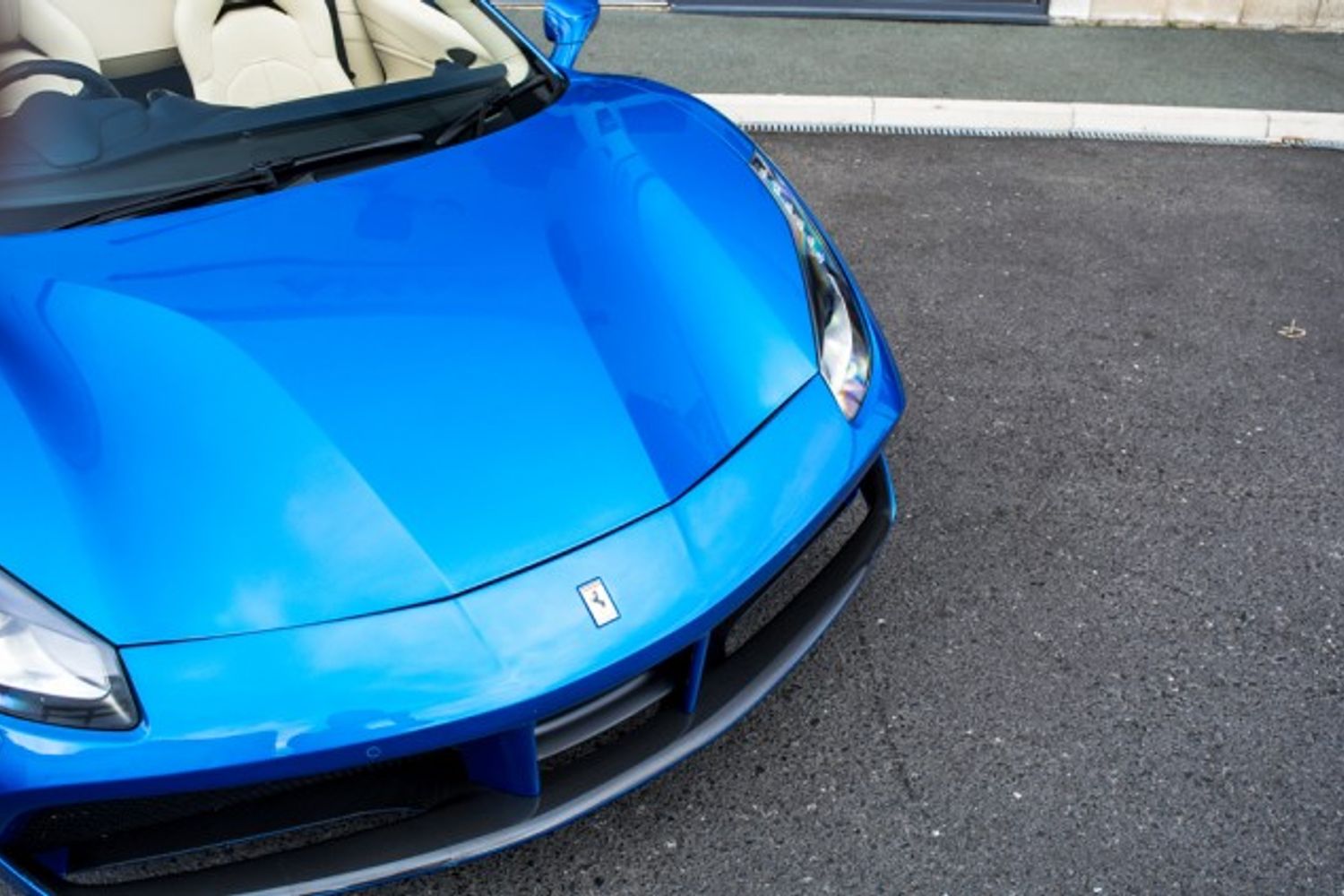 FERRARI 488 CONVERTIBLE 3.9 SPIDER 2DR SEMI AUTOMATIC