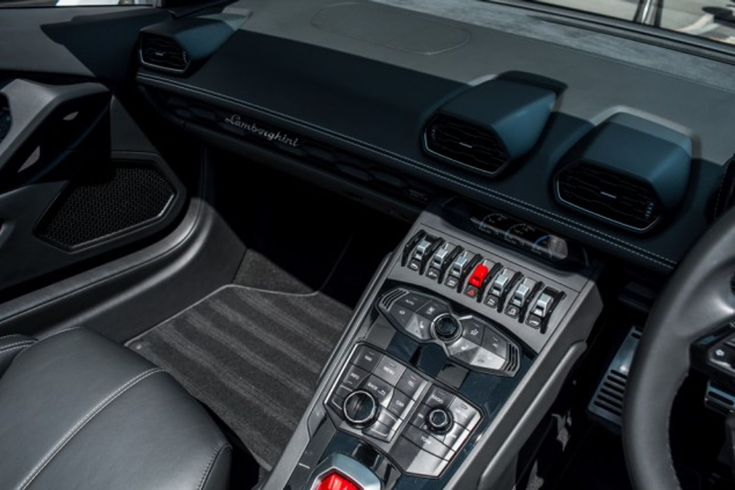 LAMBORGHINI HURACAN CONVERTIBLE 5.2 LP 610-4 SPYDER 2DR SEMI AUTOMATIC