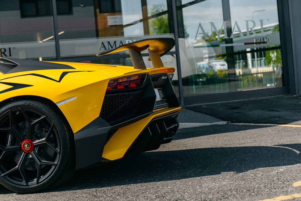 LAMBORGHINI AVENTADOR COUPE 6.5 LP 750-4 SUPERVELOCE 2DR SEMI AUTOMATIC