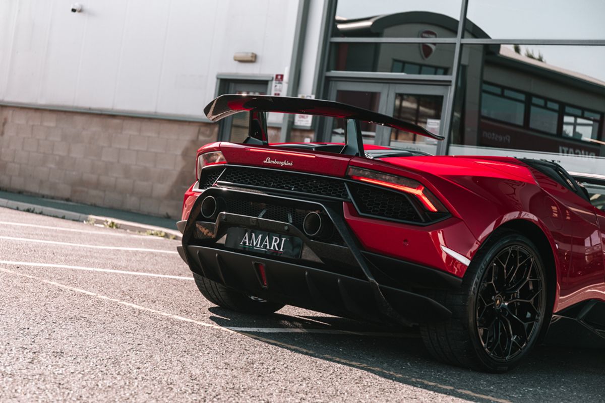 LAMBORGHINI HURACAN CONVERTIBLE 5.2 LP 640-4 PERFORMANTE SPYDER 2DR SEMI AUTOMATIC