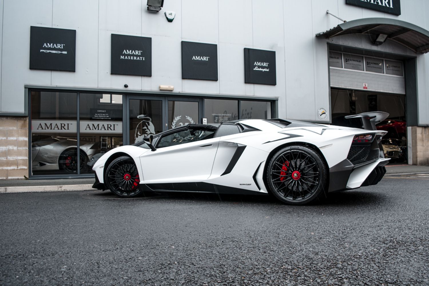 LAMBORGHINI AVENTADOR CONVERTIBLE 6.5 LP 750-4 SUPERVELOCE ROADSTER 2DR SEMI AUTOMATIC
