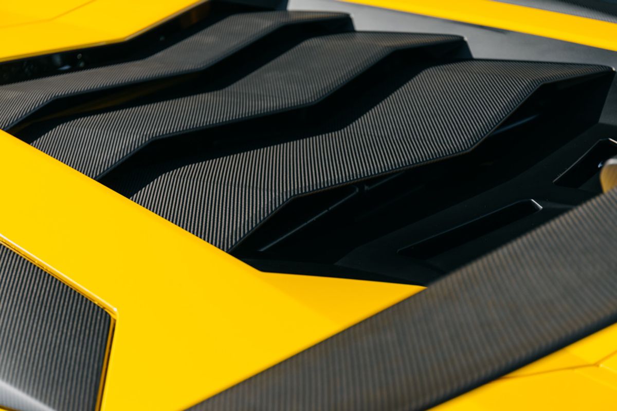 LAMBORGHINI AVENTADOR COUPE 6.5 LP 750-4 SUPERVELOCE 2DR SEMI AUTOMATIC