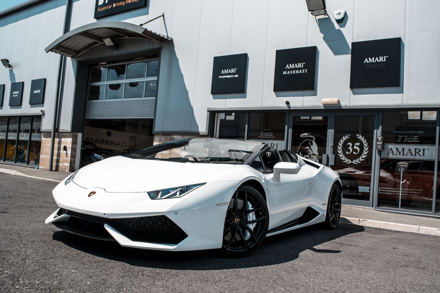 LAMBORGHINI HURACAN CONVERTIBLE 5.2 LP 610-4 SPYDER 2DR SEMI AUTOMATIC