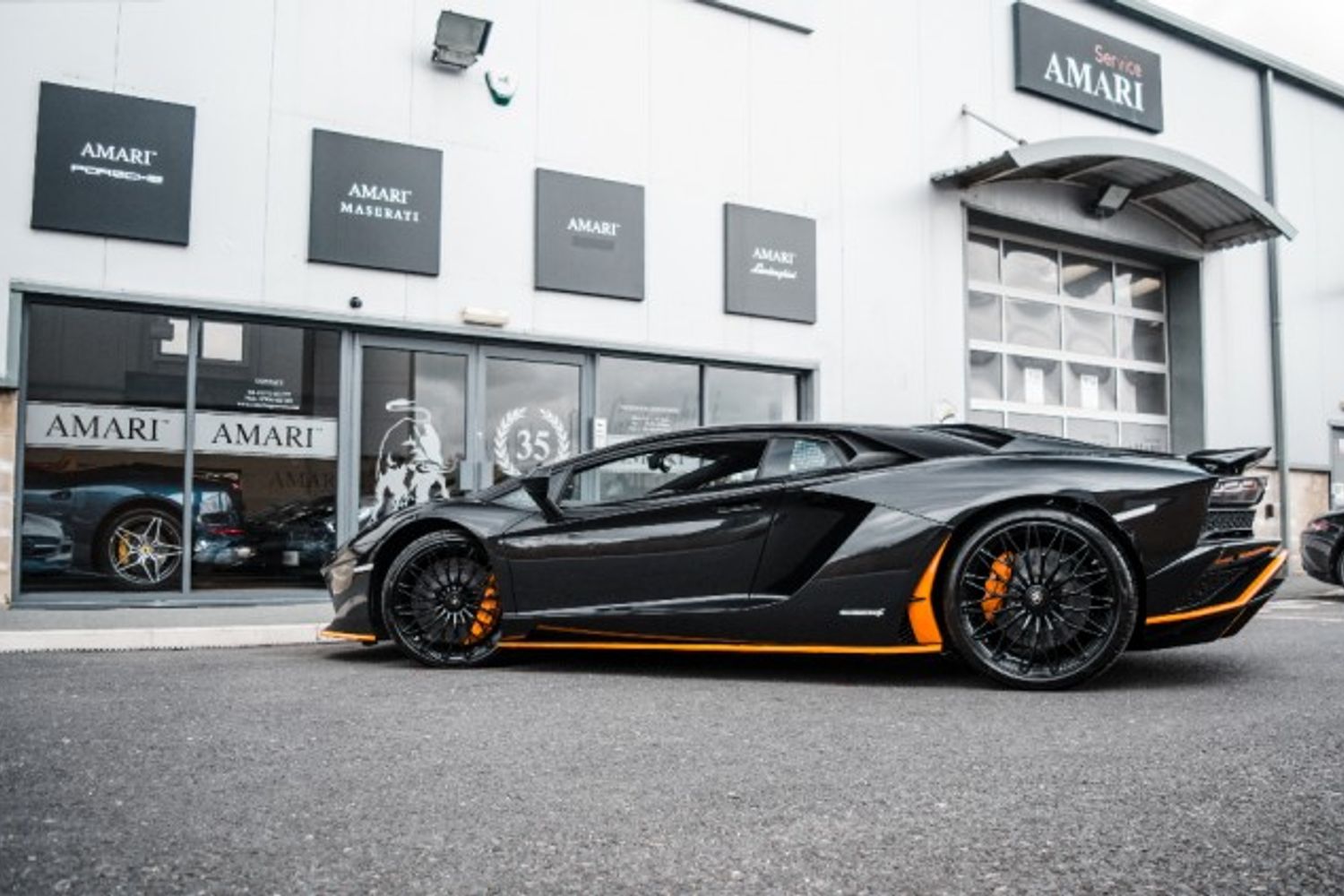 LAMBORGHINI AVENTADOR COUPE 6.5 LP 740-4 S 2DR SEMI AUTOMATIC