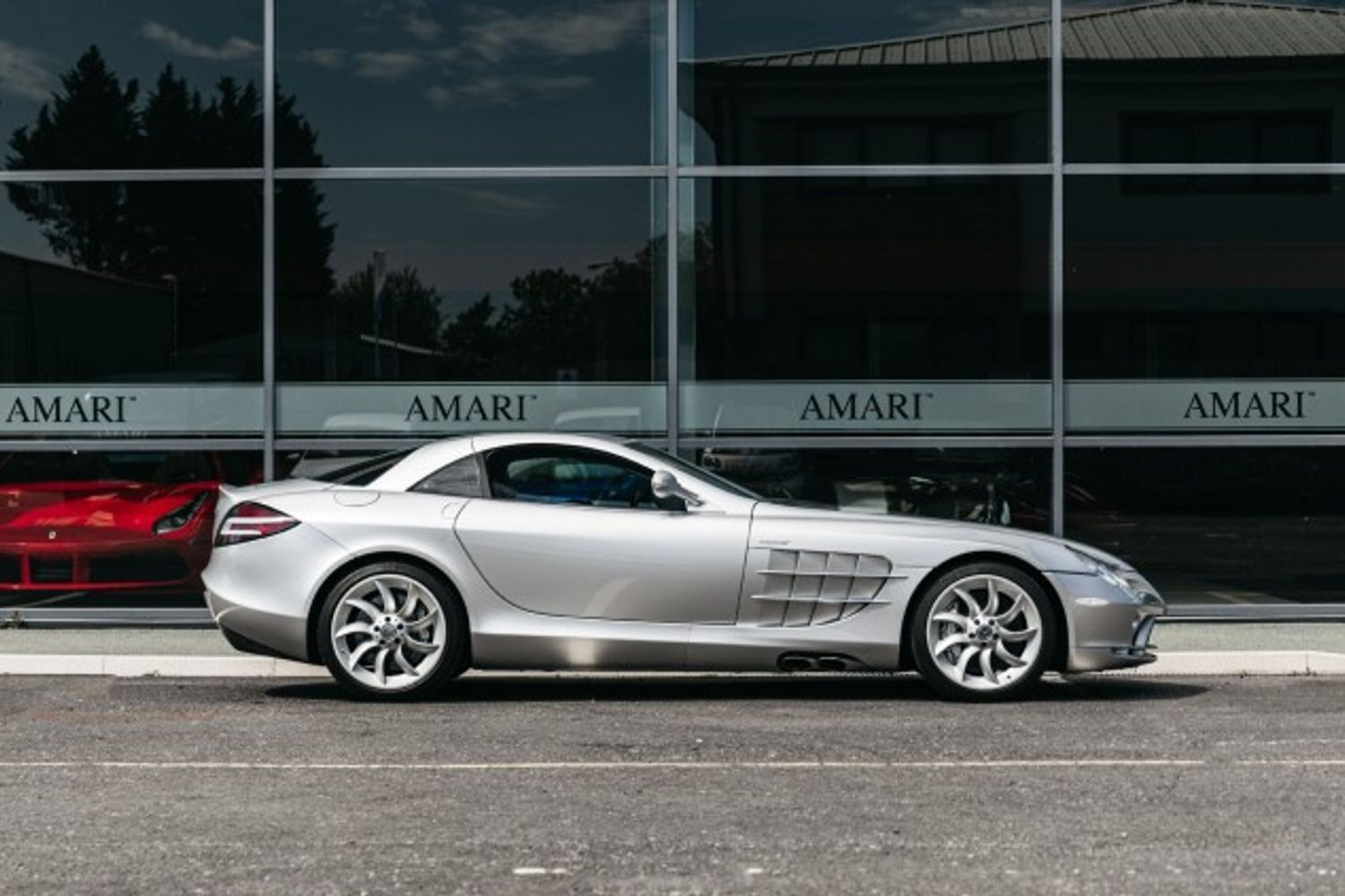 MERCEDES-BENZ SLR COUPE 5.4 MCLAREN 230 KOMPRESSOR 2DR AUTOMATIC