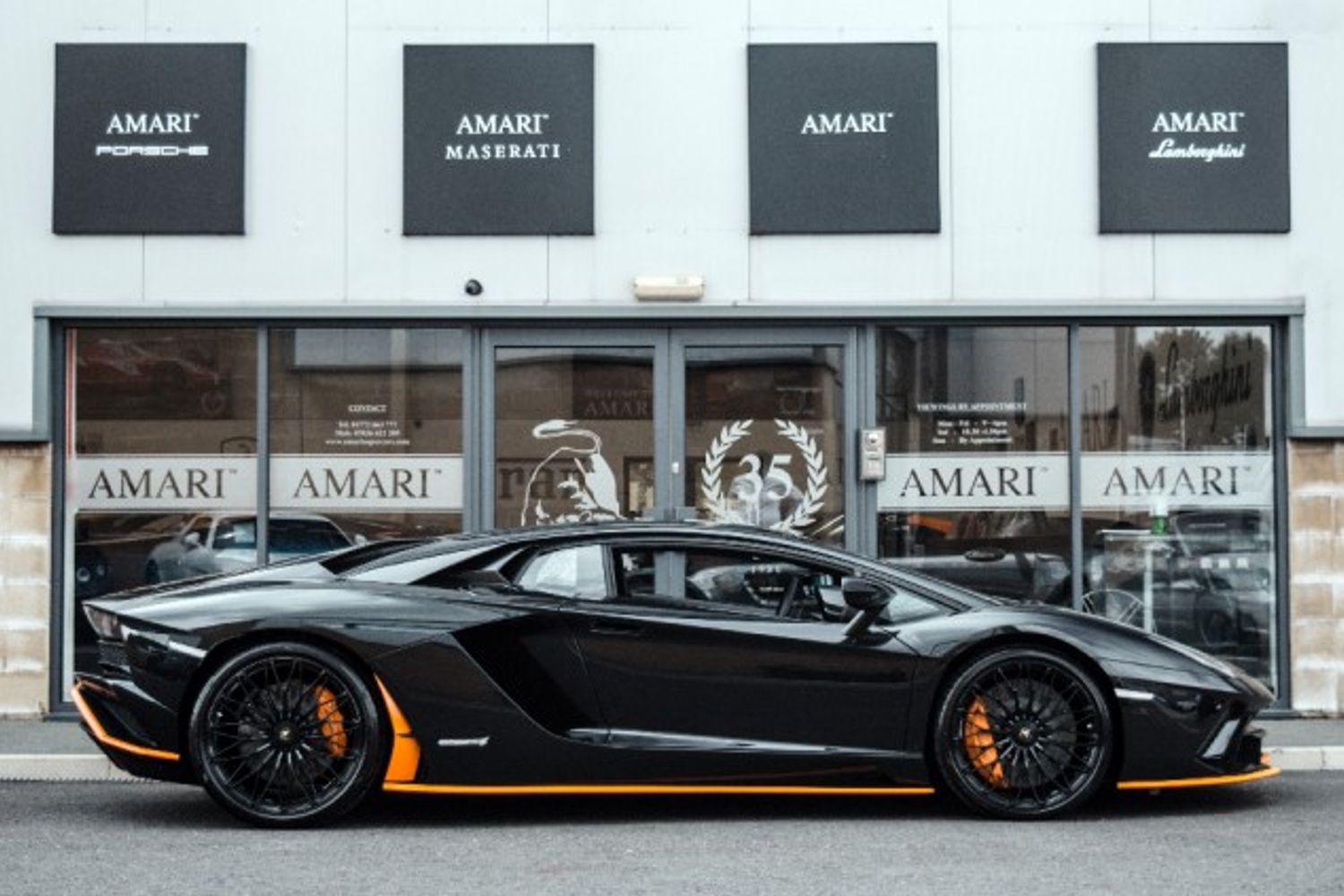 LAMBORGHINI AVENTADOR COUPE 6.5 LP 740-4 S 2DR SEMI AUTOMATIC