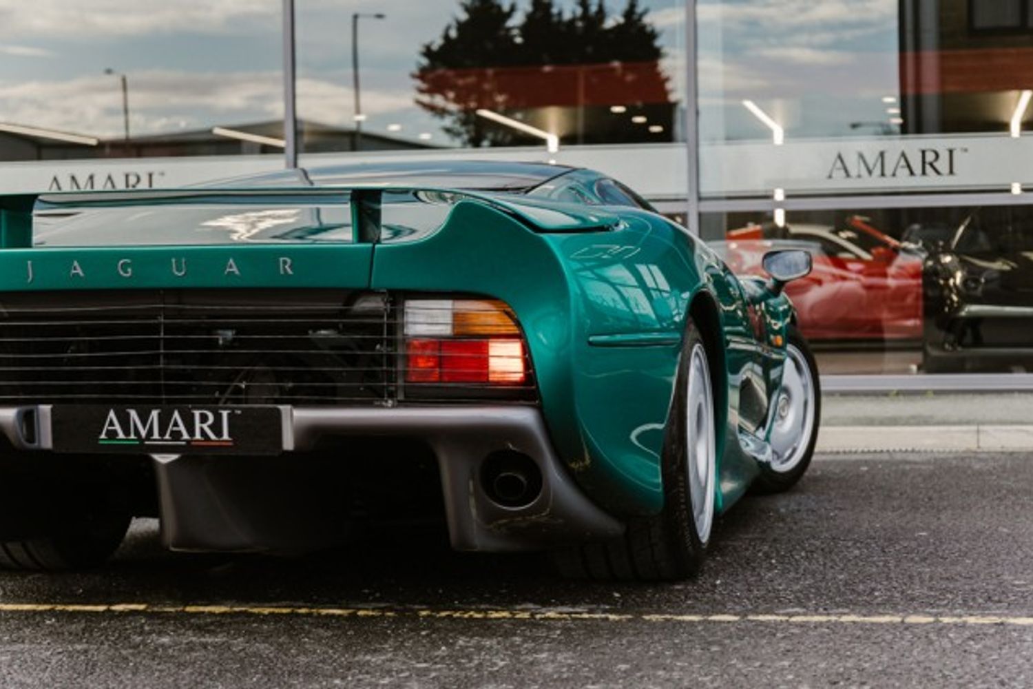 JAGUAR XJ220 COUPE 3.5 2DR