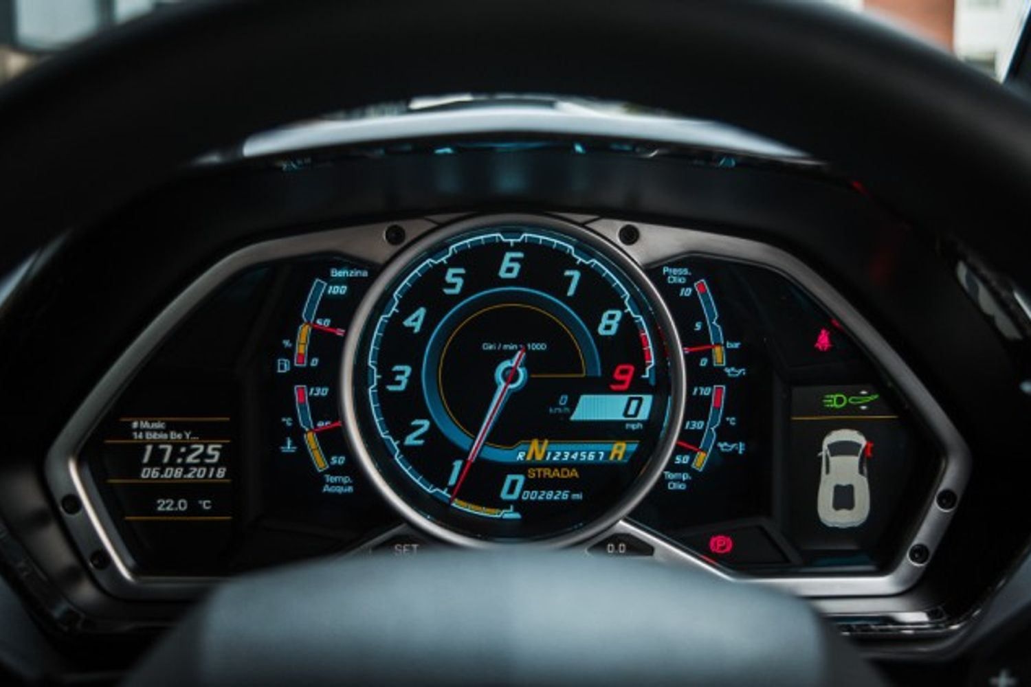 LAMBORGHINI AVENTADOR COUPE 6.5 V12 2DR SEMI AUTOMATIC