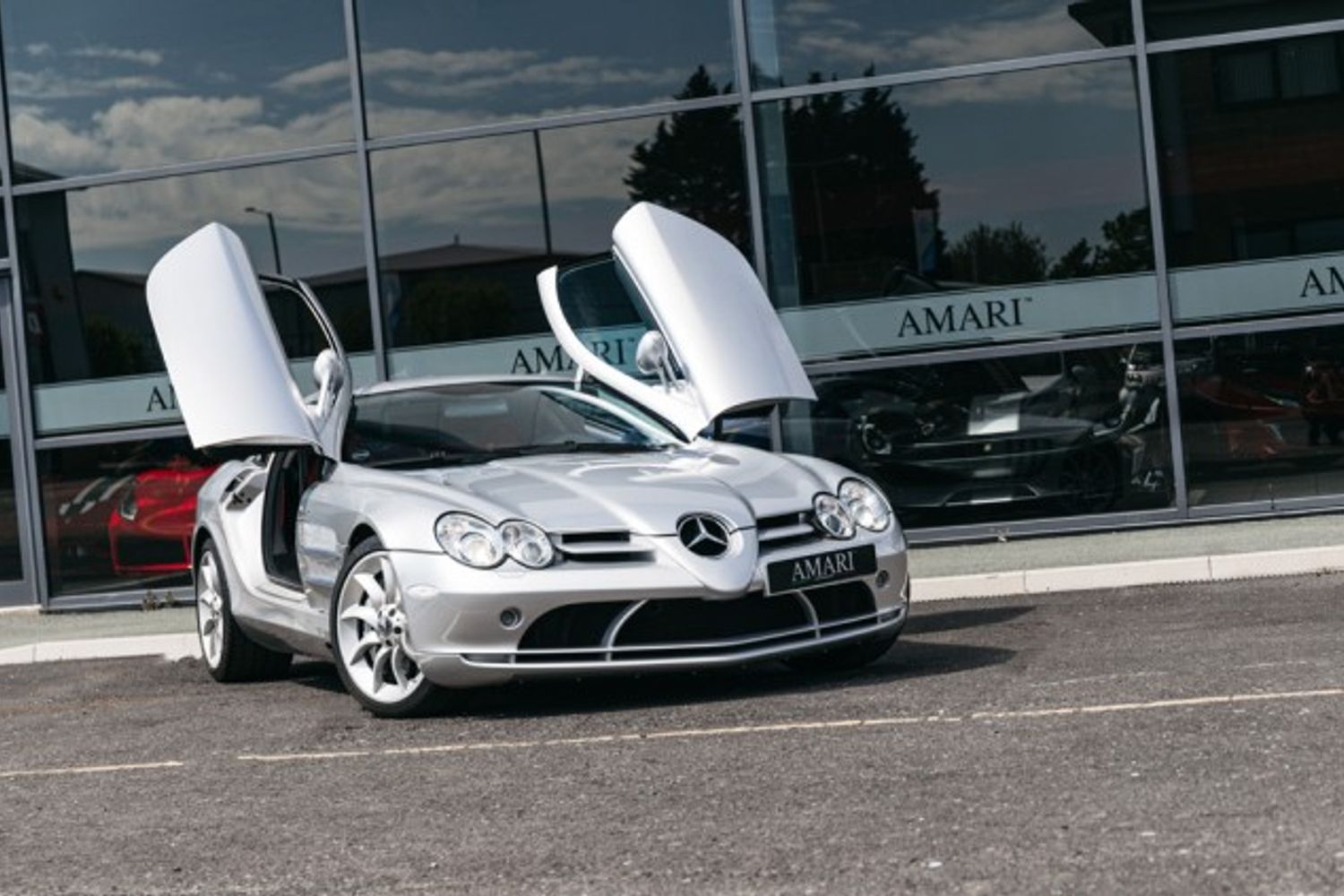 MERCEDES-BENZ SLR COUPE 5.4 MCLAREN 230 KOMPRESSOR 2DR AUTOMATIC