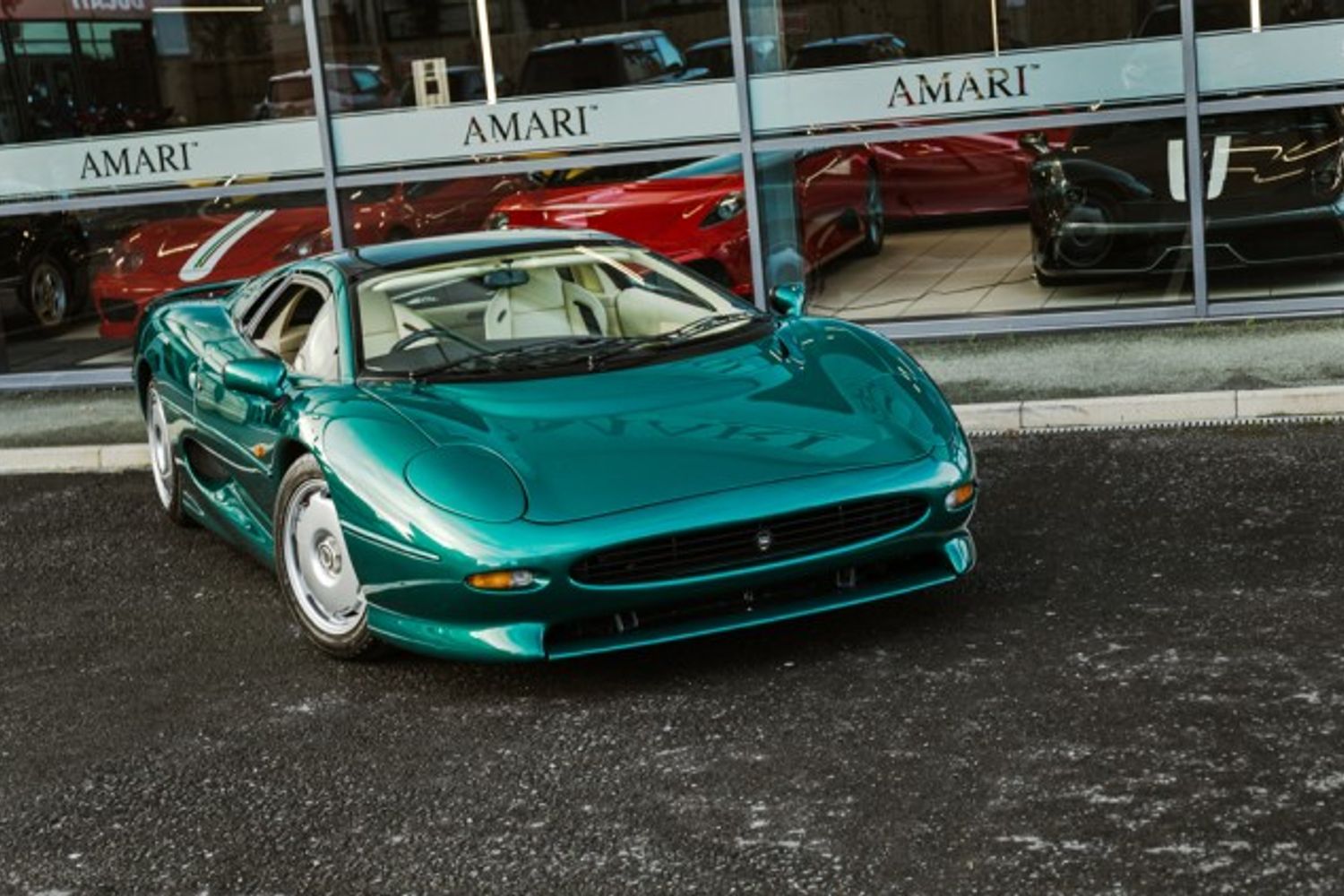JAGUAR XJ220 COUPE 3.5 2DR