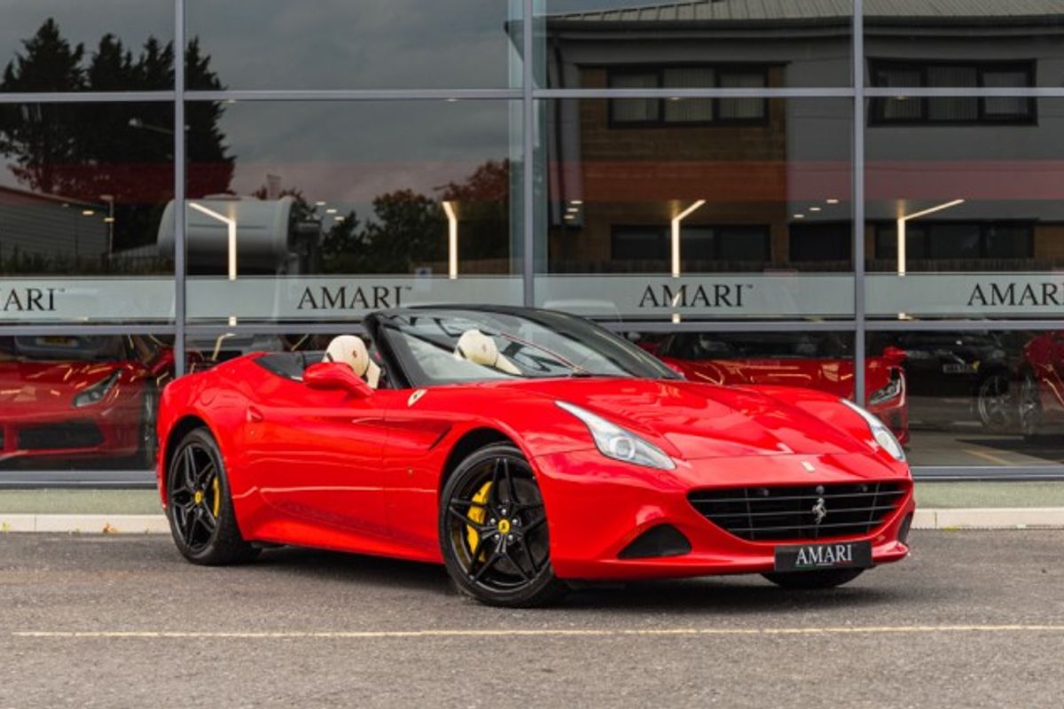 FERRARI CALIFORNIA CONVERTIBLE 3.9 DD 2DR SEMI AUTOMATIC