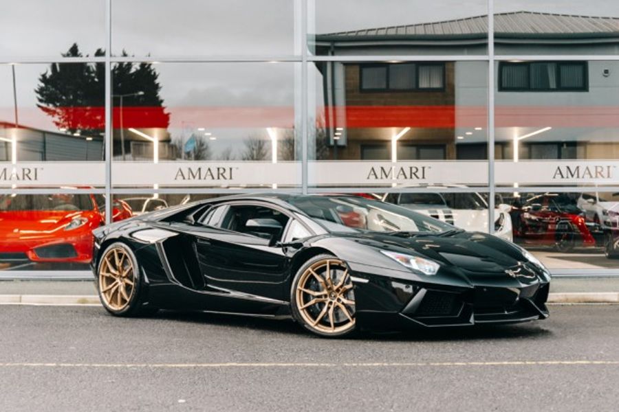 2015 LAMBORGHINI AVENTADOR COUPE