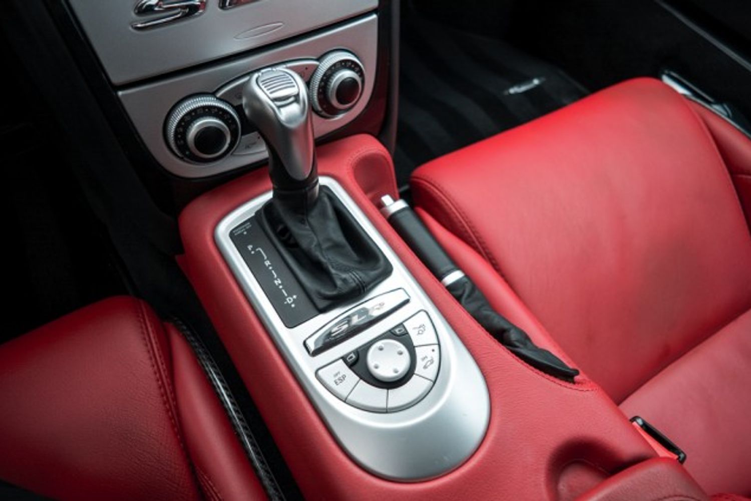 MERCEDES-BENZ SLR COUPE 5.4 MCLAREN 230 KOMPRESSOR 2DR AUTOMATIC