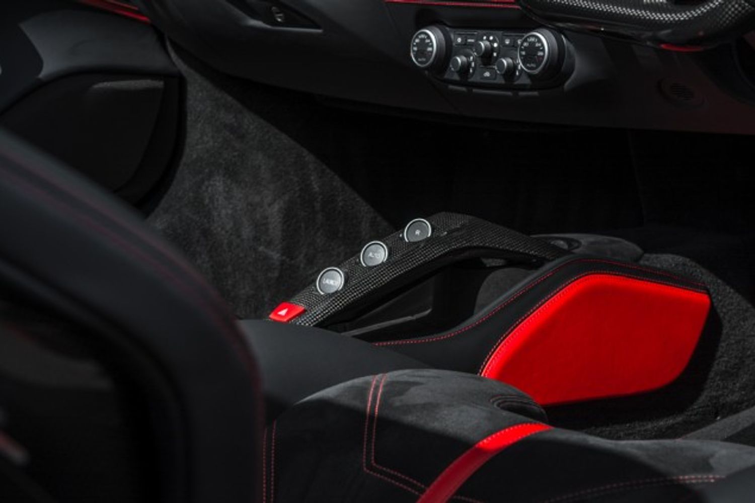 FERRARI 488 CONVERTIBLE 3.9 SPIDER 2DR SEMI AUTOMATIC