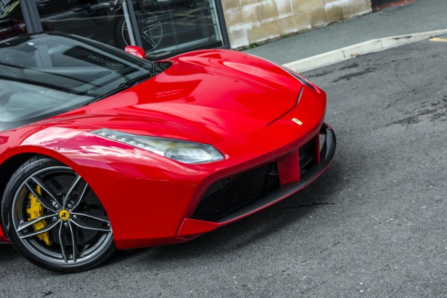 FERRARI 488 CONVERTIBLE 3.9 SPIDER 2DR SEMI AUTOMATIC