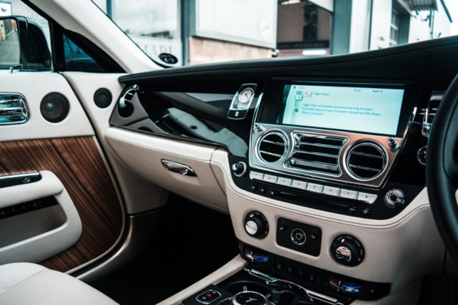 ROLLS-ROYCE WRAITH COUPE 6.6 V12 2DR AUTOMATIC