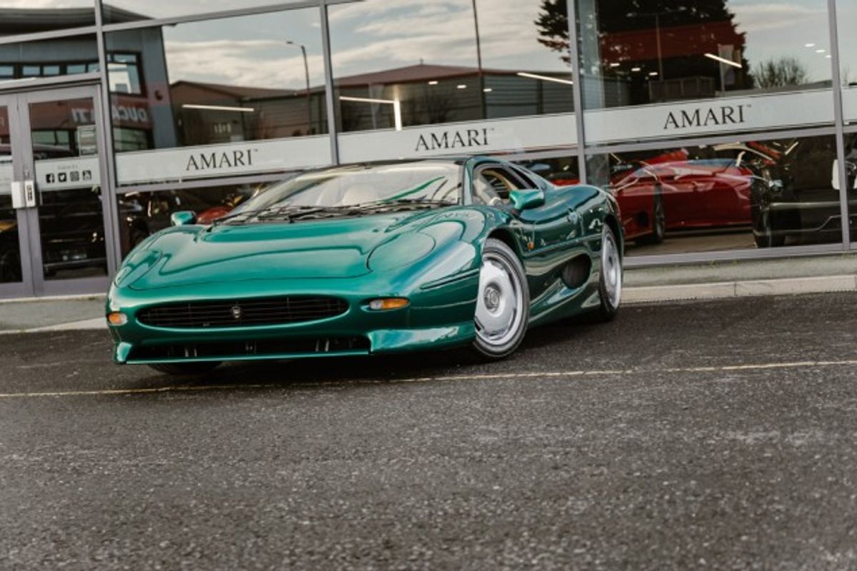 JAGUAR XJ220 COUPE 3.5 2DR