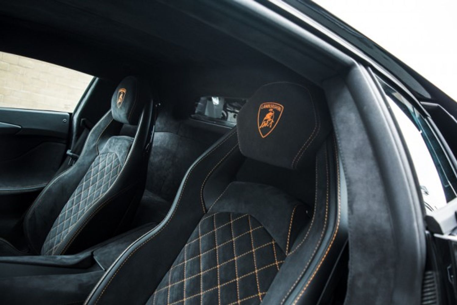 LAMBORGHINI AVENTADOR COUPE 6.5 LP 740-4 S 2DR SEMI AUTOMATIC