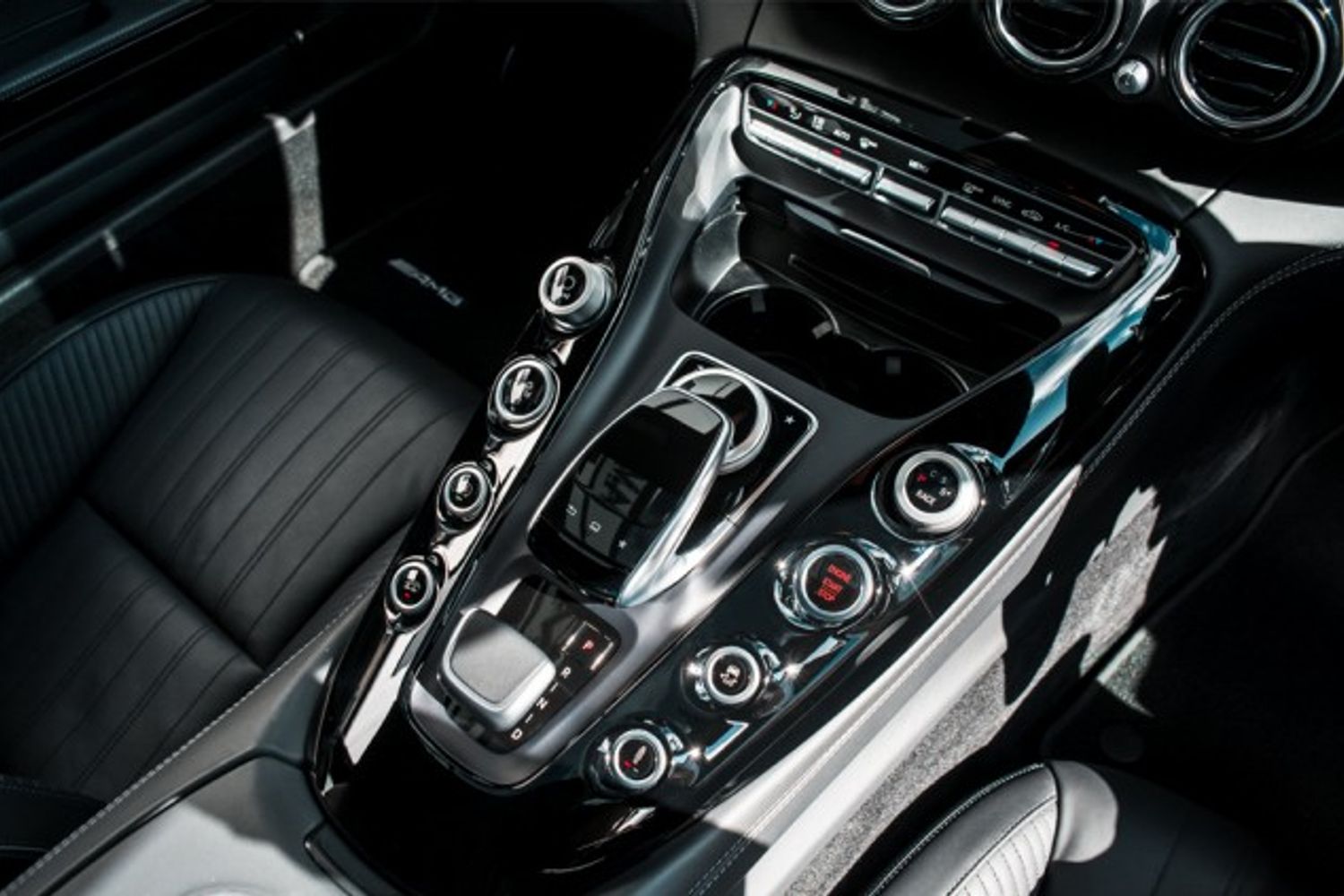 MERCEDES-BENZ GT COUPE 4.0 AMG GT S PREMIUM 2DR AUTOMATIC