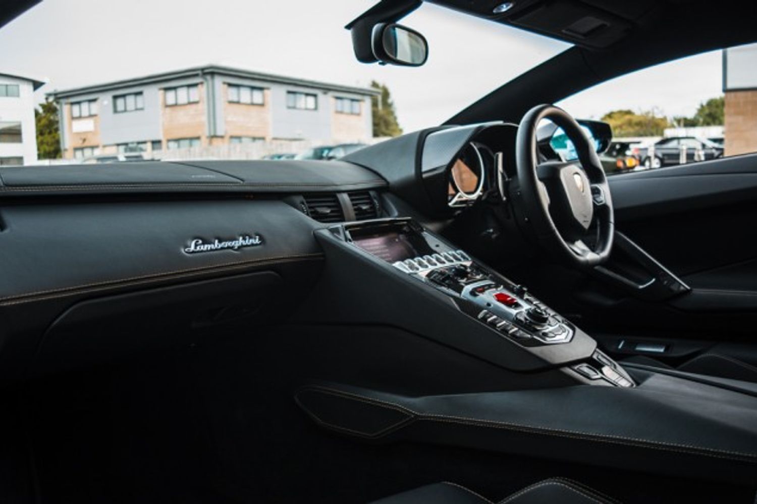 LAMBORGHINI AVENTADOR COUPE 6.5 V12 2DR SEMI AUTOMATIC