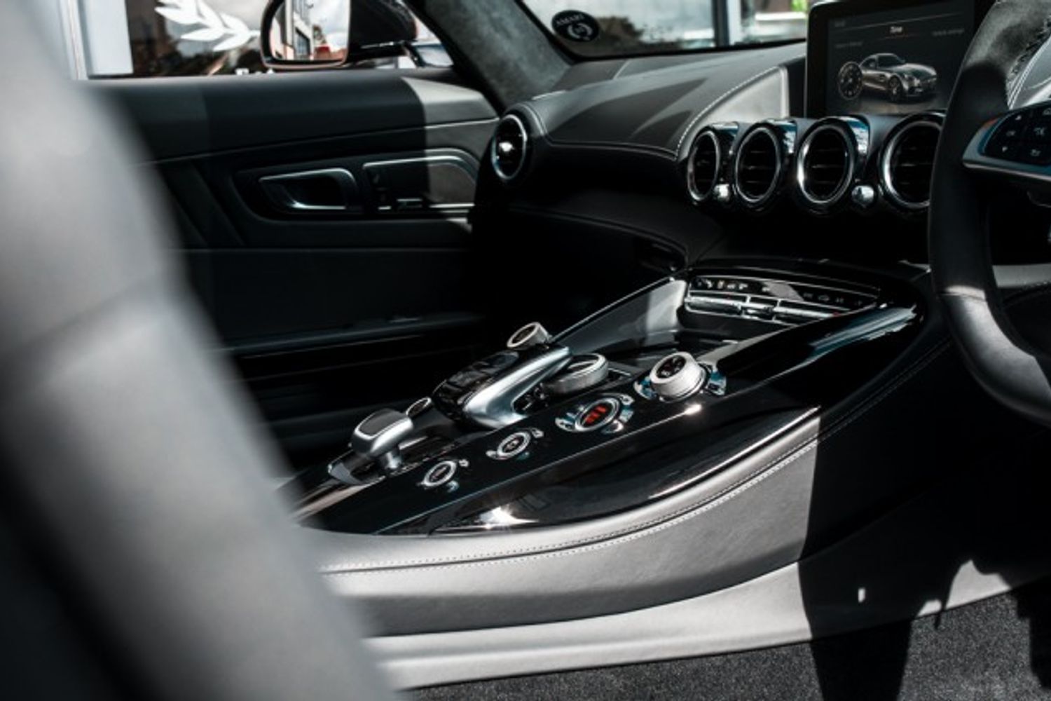 MERCEDES-BENZ GT COUPE 4.0 AMG GT S PREMIUM 2DR AUTOMATIC