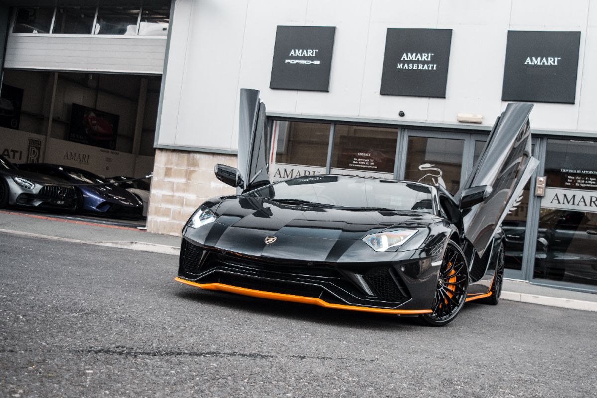 LAMBORGHINI AVENTADOR COUPE 6.5 LP 740-4 S 2DR SEMI AUTOMATIC