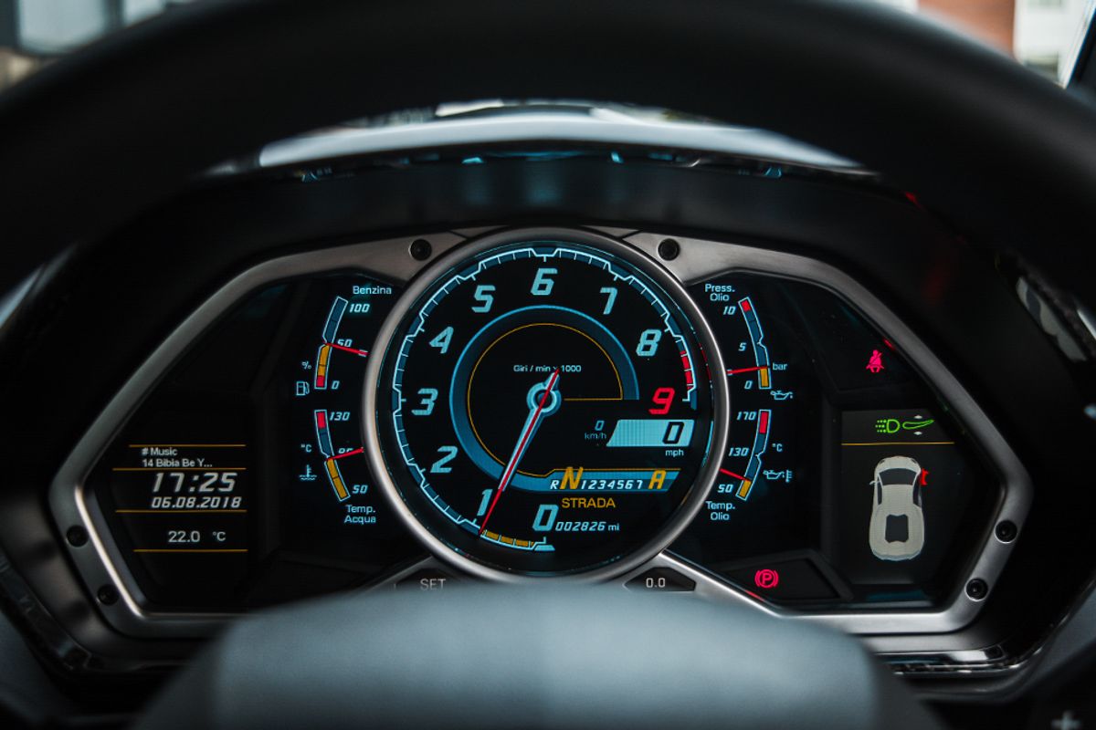 LAMBORGHINI AVENTADOR COUPE 6.5 V12 2DR SEMI AUTOMATIC
