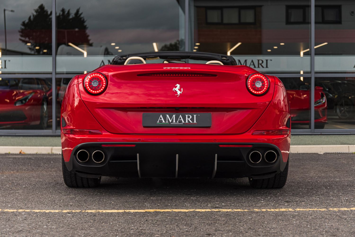 FERRARI CALIFORNIA CONVERTIBLE 3.9 DD 2DR SEMI AUTOMATIC