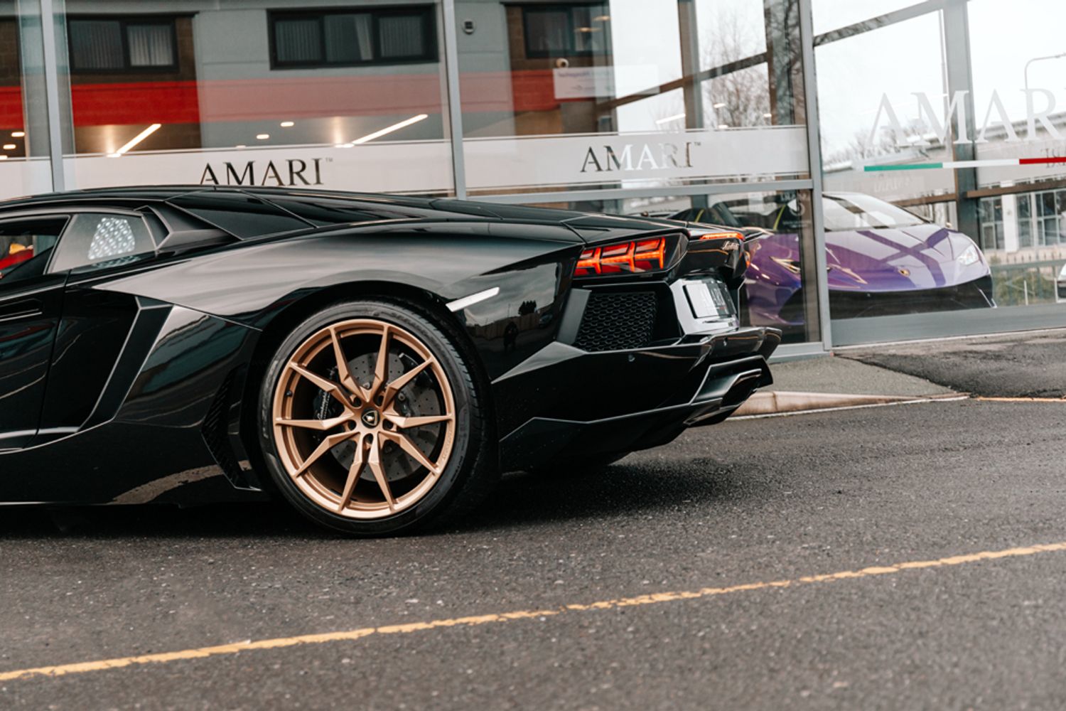 LAMBORGHINI AVENTADOR COUPE 6.5 V12 2DR SEMI AUTOMATIC
