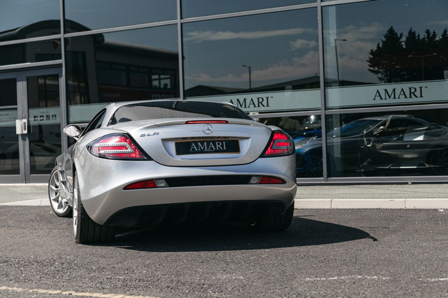 MERCEDES-BENZ SLR COUPE 5.4 MCLAREN 230 KOMPRESSOR 2DR AUTOMATIC
