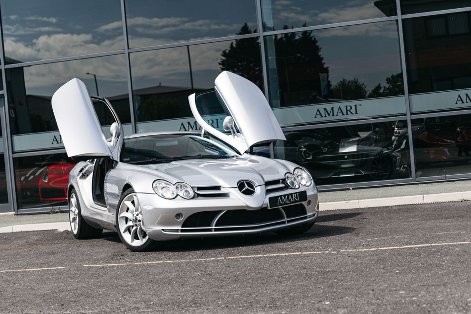 MERCEDES-BENZ SLR COUPE 5.4 MCLAREN 230 KOMPRESSOR 2DR AUTOMATIC