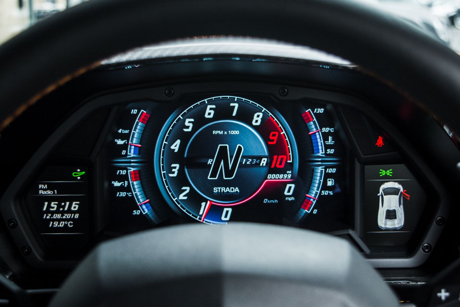 LAMBORGHINI AVENTADOR COUPE 6.5 LP 740-4 S 2DR SEMI AUTOMATIC
