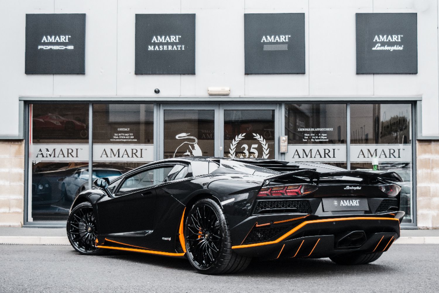 LAMBORGHINI AVENTADOR COUPE 6.5 LP 740-4 S 2DR SEMI AUTOMATIC