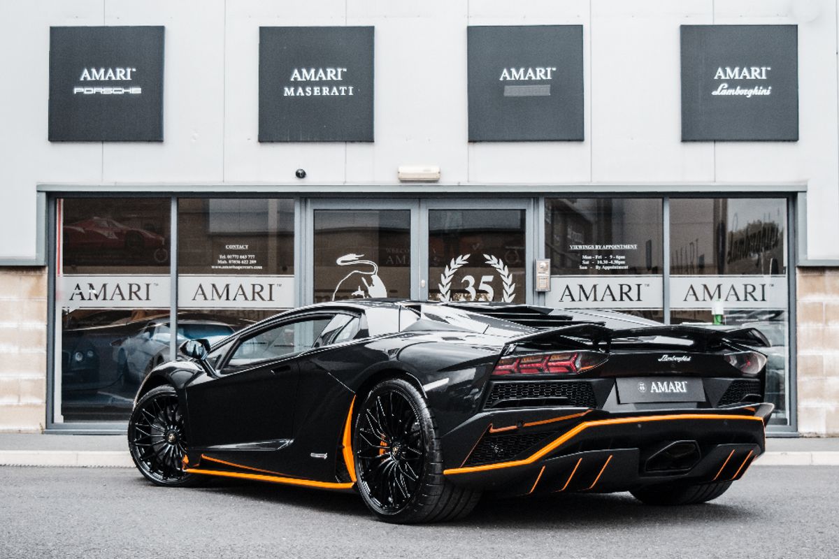 LAMBORGHINI AVENTADOR COUPE 6.5 LP 740-4 S 2DR SEMI AUTOMATIC