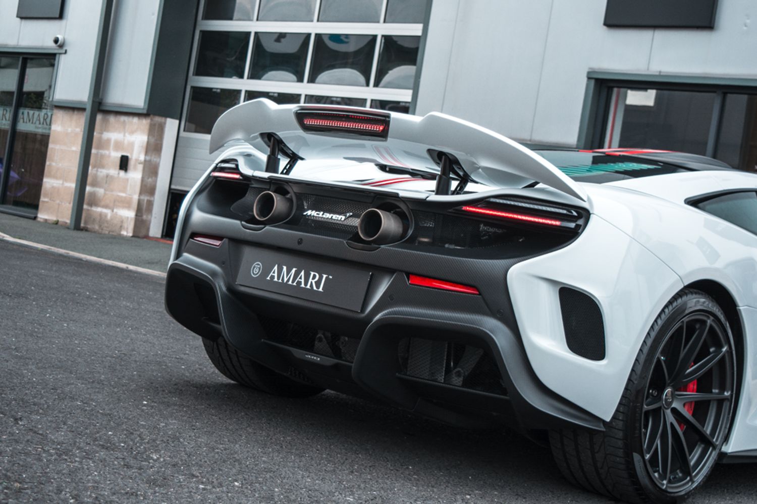 MCLAREN 675LT COUPE 3.8 V8 SSG 2DR SEMI AUTOMATIC